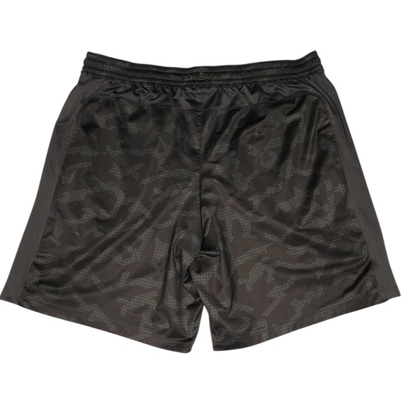 Under Armour Woven Camo Print Training Mens Active Shorts - Picture 5 of 8